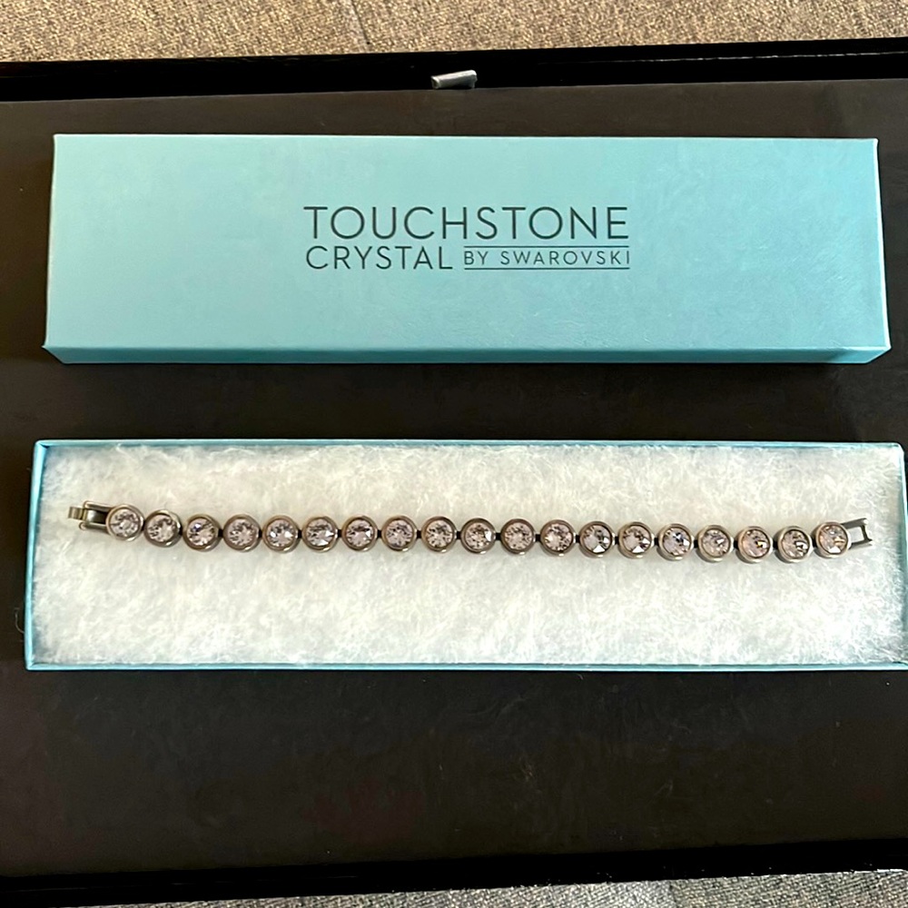 Swarovski Touchstone Crystal Ice Bracelet Antique Pink